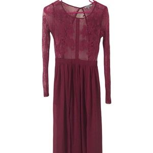 Long Lace Maroon/Berry Dress